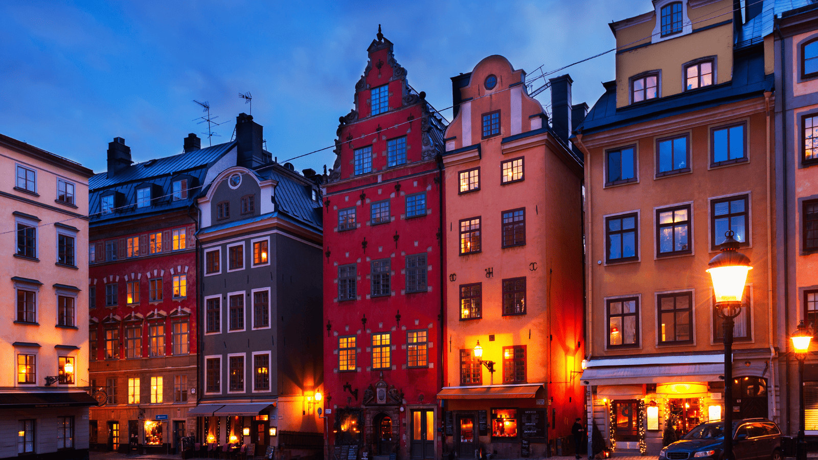 Stockholm: A Handbook to the Best Experiences 1 Gamla Stan