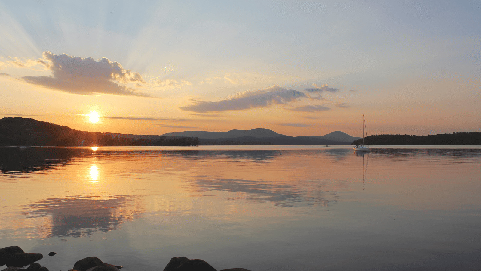 The 13 Best Lakes in VT Revealed 9 Maidstone Lake Canva