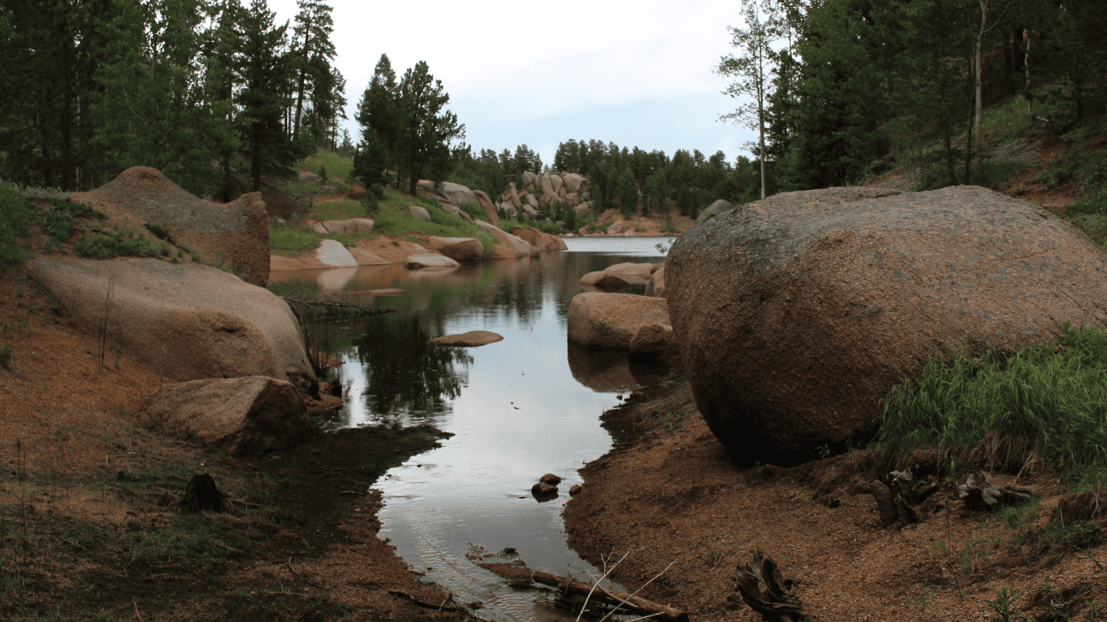 Discovering Colorado Springs: 12 Serene Lakes in the Rockies 1 Rampart Reservoir