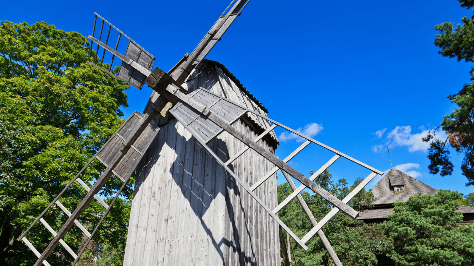 Stockholm: A Handbook to the Best Experiences 3 Skansen