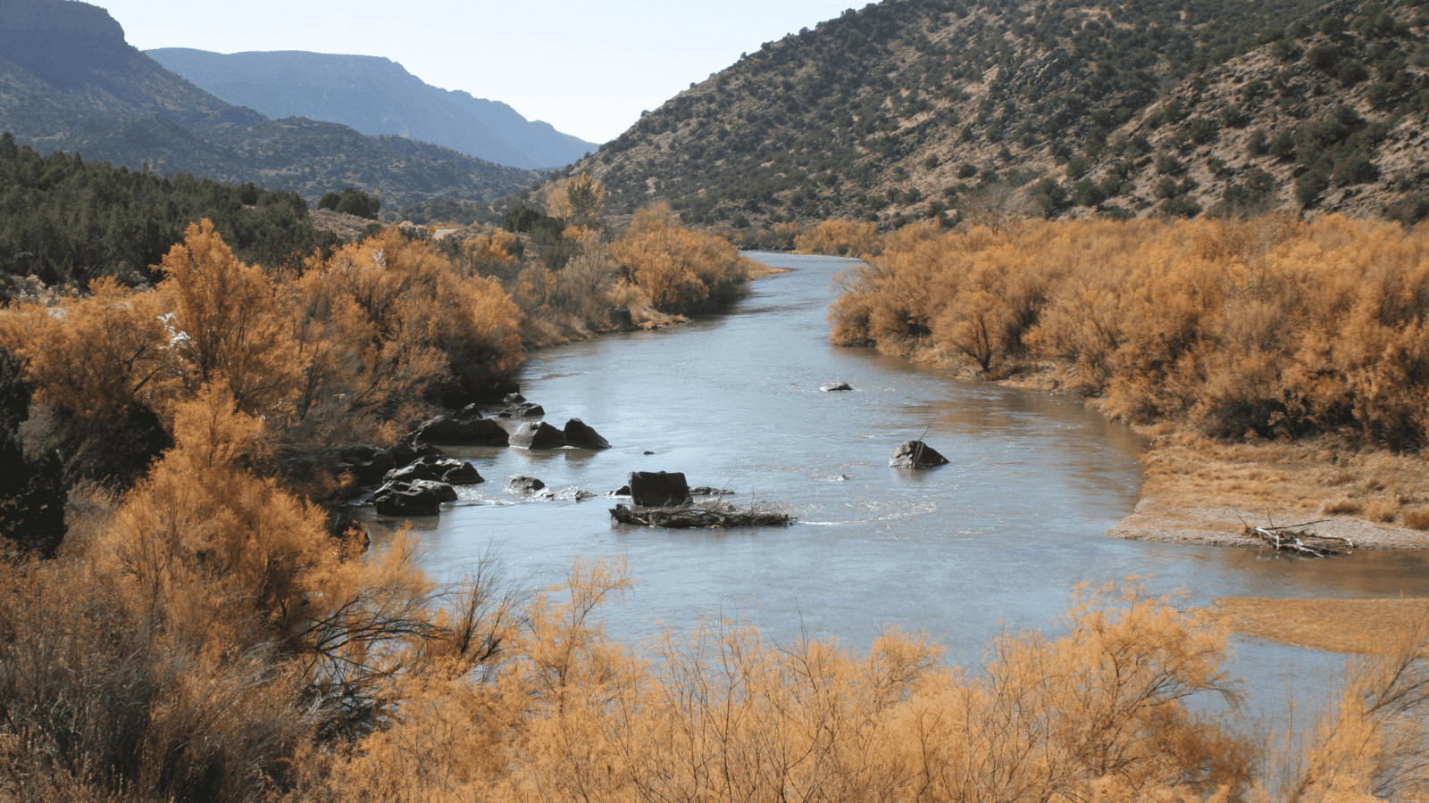 Unveiling the Top 11 US Cities for Fall Foliage 6 Taos New Mexico Canva