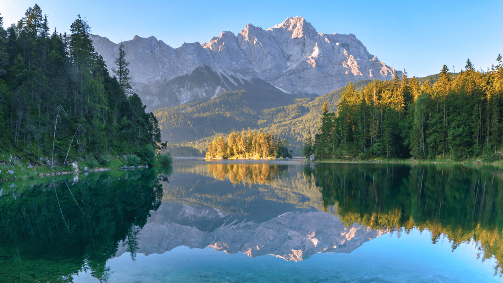 Lake Eibsee, germany