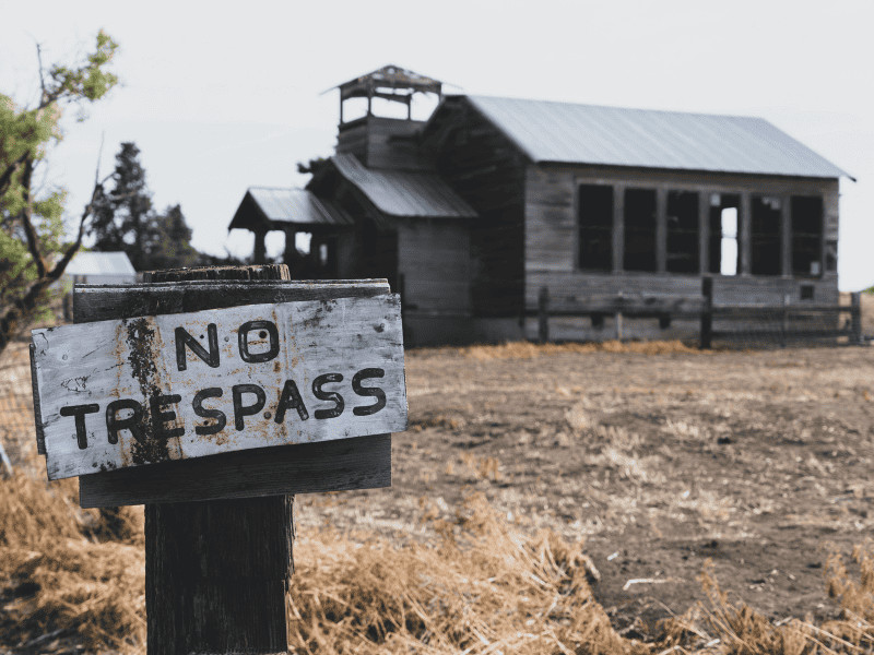 Lost in Time: An Astonishing Journey Through 11 Ghost Towns in Mississippi 5 Ghost town no trespass