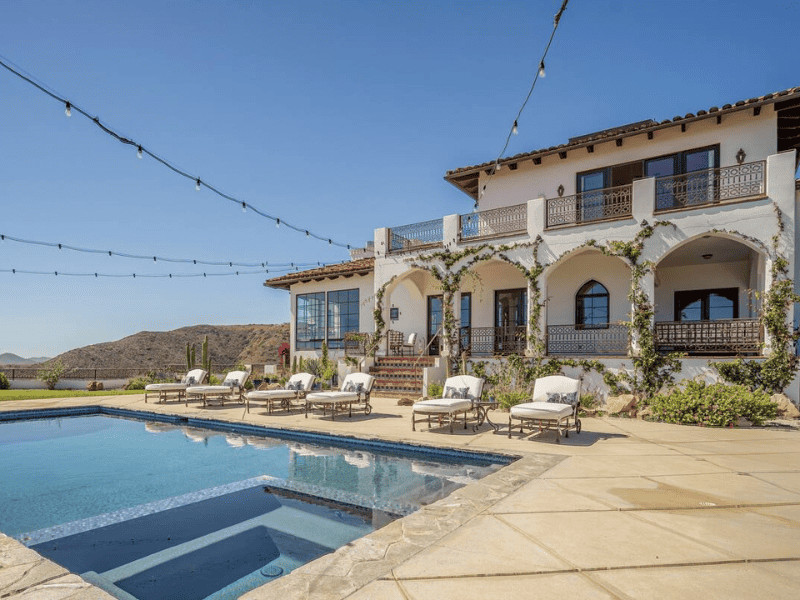 "This Airbnb Cost More Than My Car": Exploring 10 of America's Most Expensive Airbnbs 3 Deer Creek Ridge Airbnb