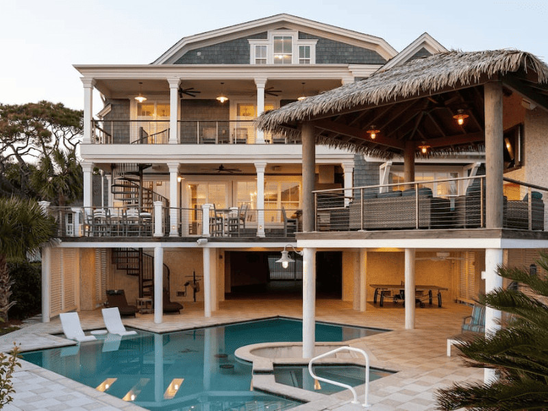 "This Airbnb Cost More Than My Car": Exploring 10 of America's Most Expensive Airbnbs 7 America's Most Expensive Airbnbs