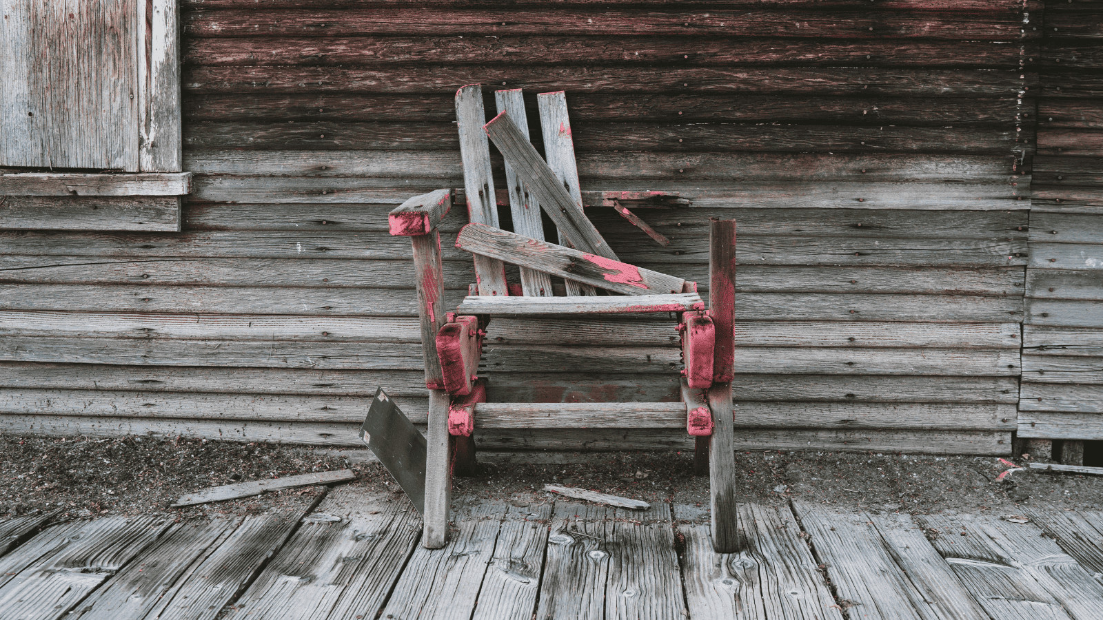 An Eerie Time Capsule: A Deep Dive into 12 Ghost Towns in Massachusetts 3 Ghost town
