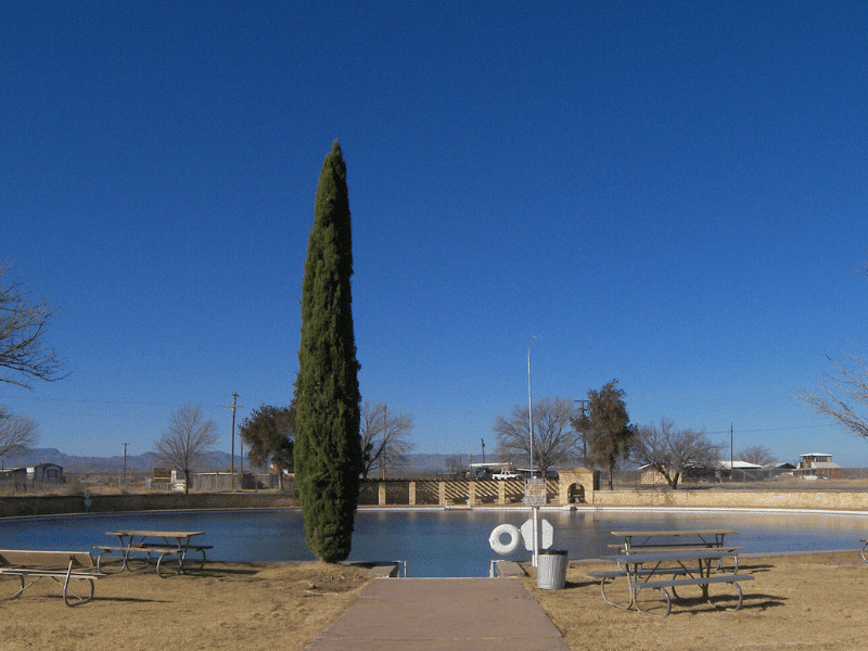 These 12 Hot Springs in Texas Are So Beautiful, They'll Take Your Breath Away 11 Balmorhea State Park, Texas