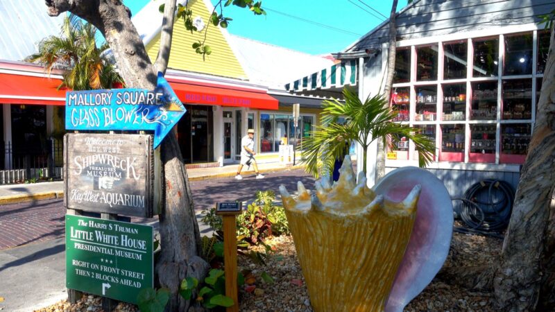 Love, Laughter, and Laid-back Vibes: A Couple’s Guide to Key West Fun