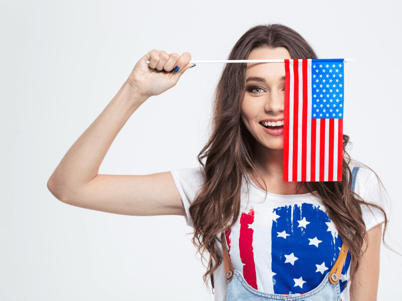 The 12 Signs You're a Bad Tourist: Are You Guilty? 4 Ways to spot an American tourist