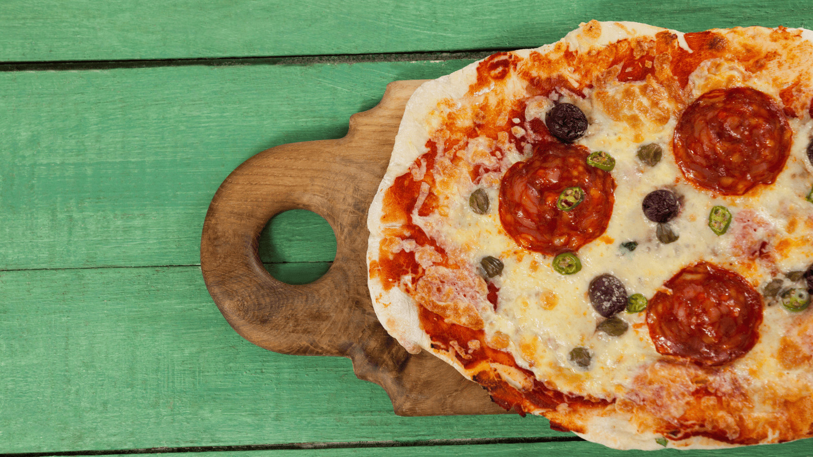 Guy Fieri's Rhode Island Roll Call: 9 Diners, Drive-Ins, and Dives You Gotta Try! 4 Traditional Italian pizza
