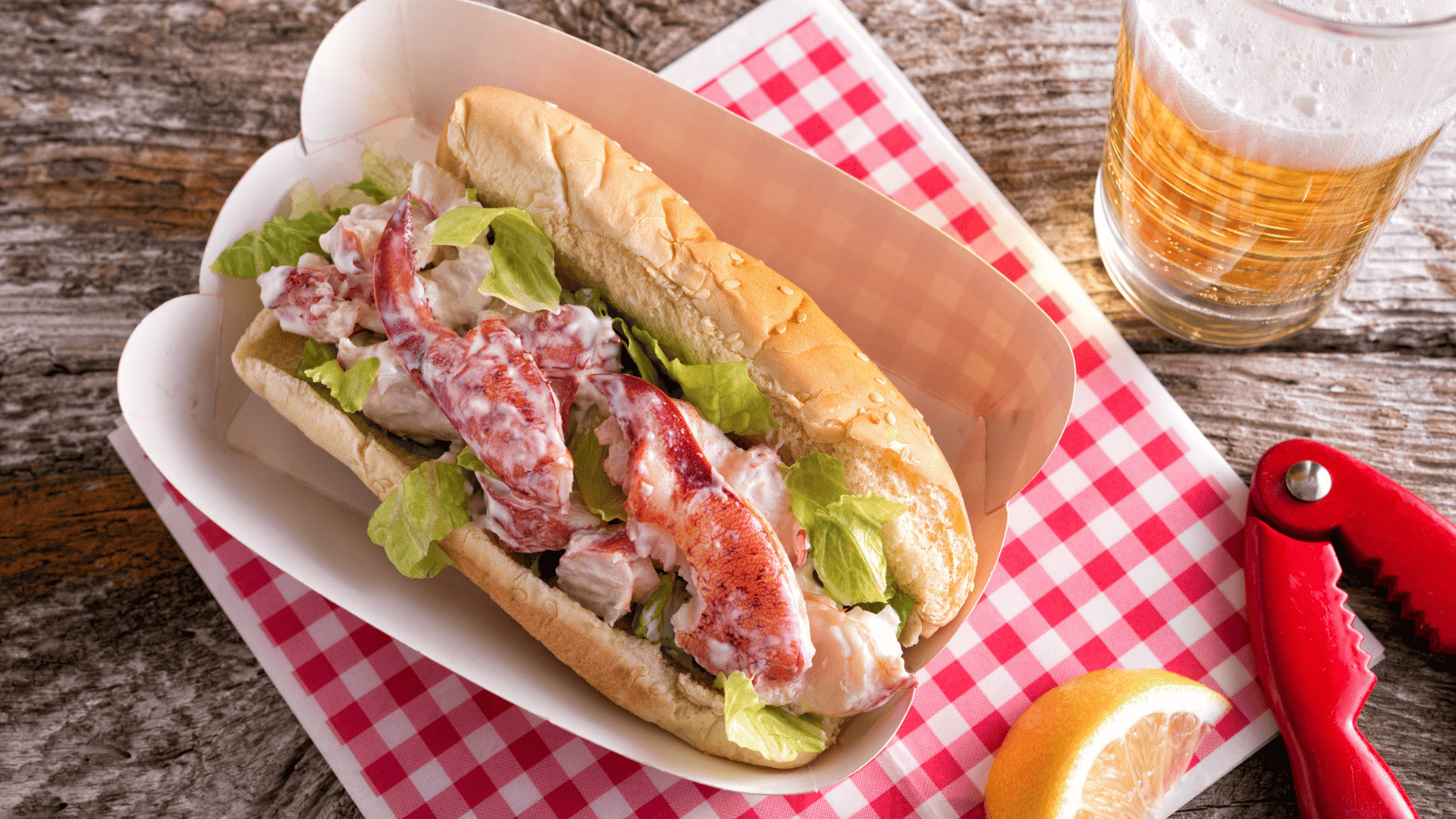 Guy Fieri's Rhode Island Roll Call: 9 Diners, Drive-Ins, and Dives You Gotta Try! 6 Lobster roll