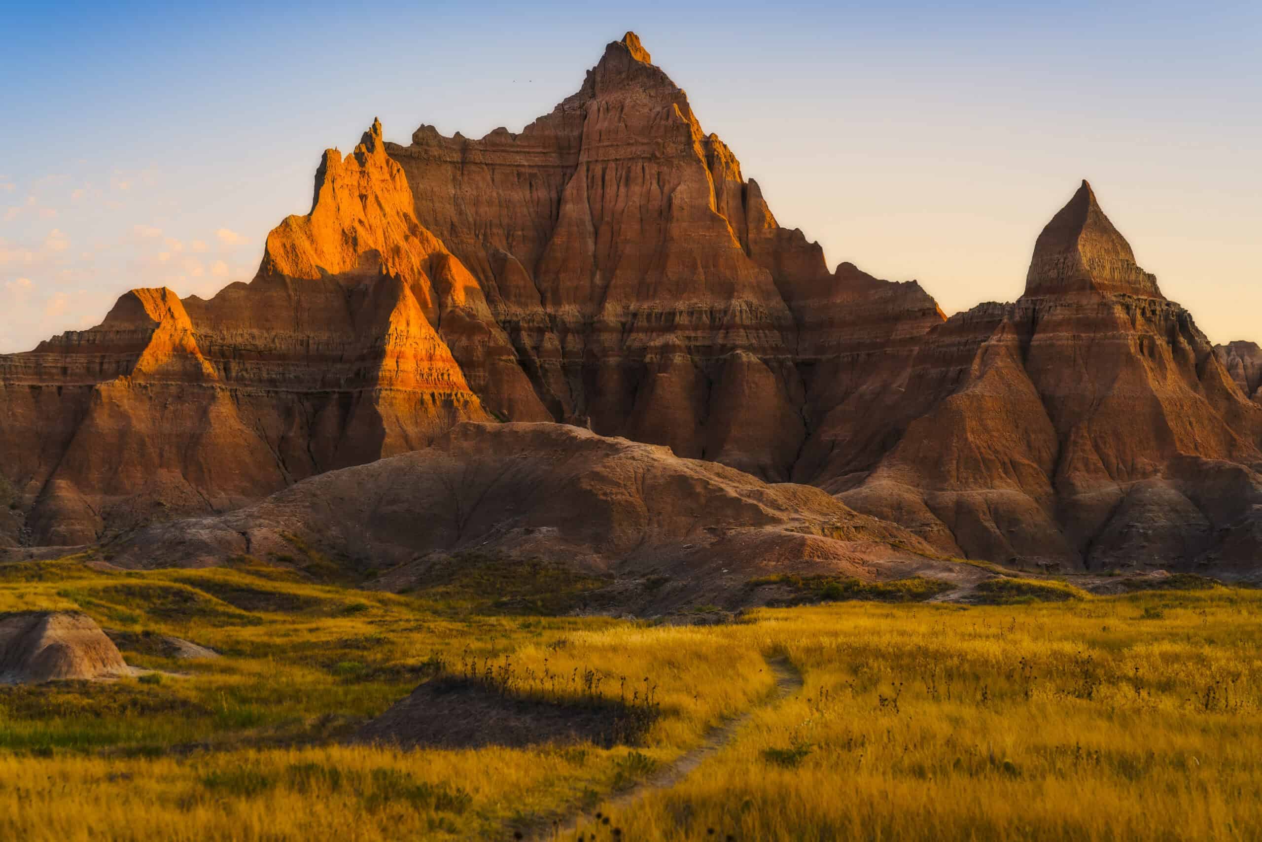 17 Unbelievable Natural Wonders in the USA 10 Badlands National Park (South Dakota)