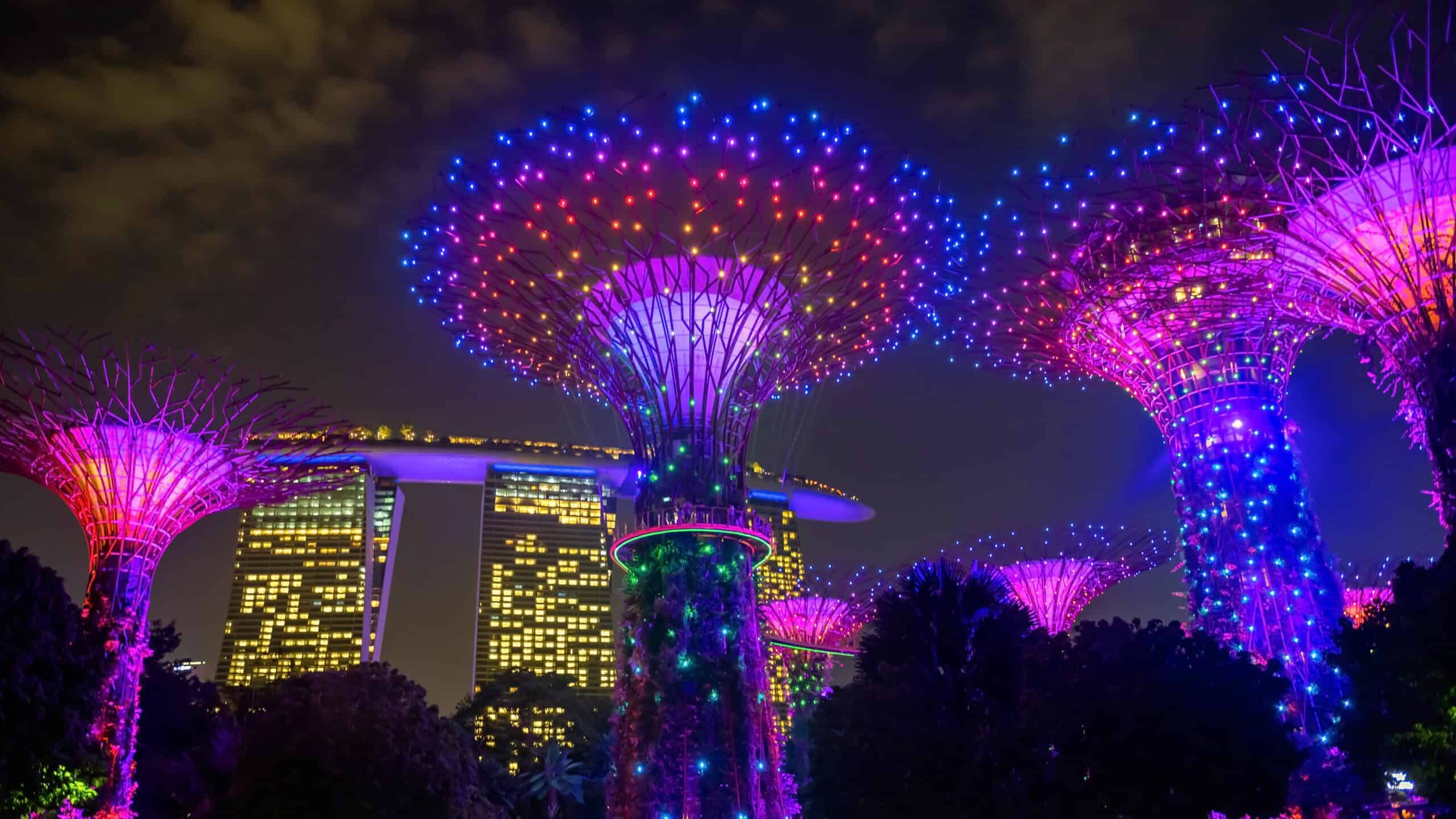 12 Free Things to Do in Major Cities Around the World 8 Gardens by the Bay (Outdoor Gardens), Singapore