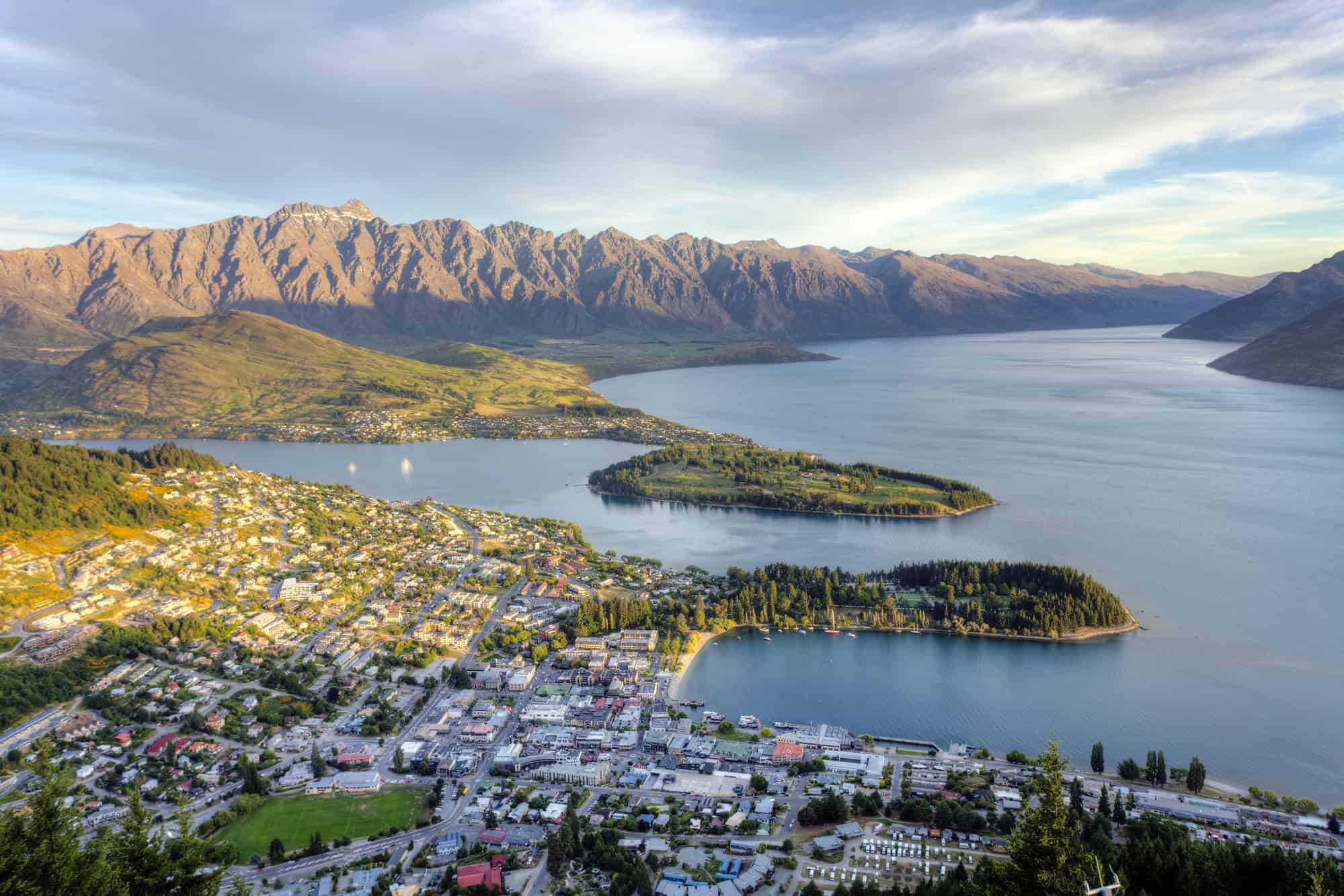 20 Best Places to Travel Solo and Why You’ll Love Them 5 Queenstown, New Zealand