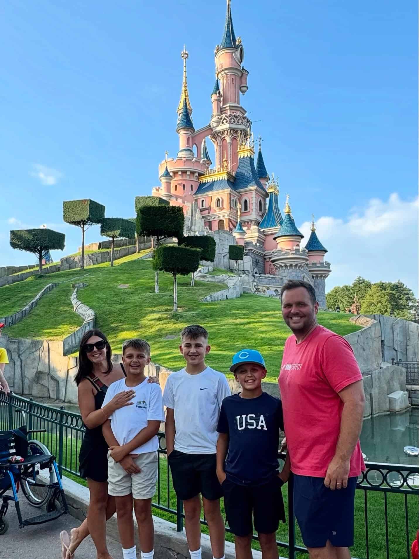 30 Best Family-Friendly Things We Did During Our 3-Week Europe Trip (Some Are Delightfully Random) 16 Disneyland Paris