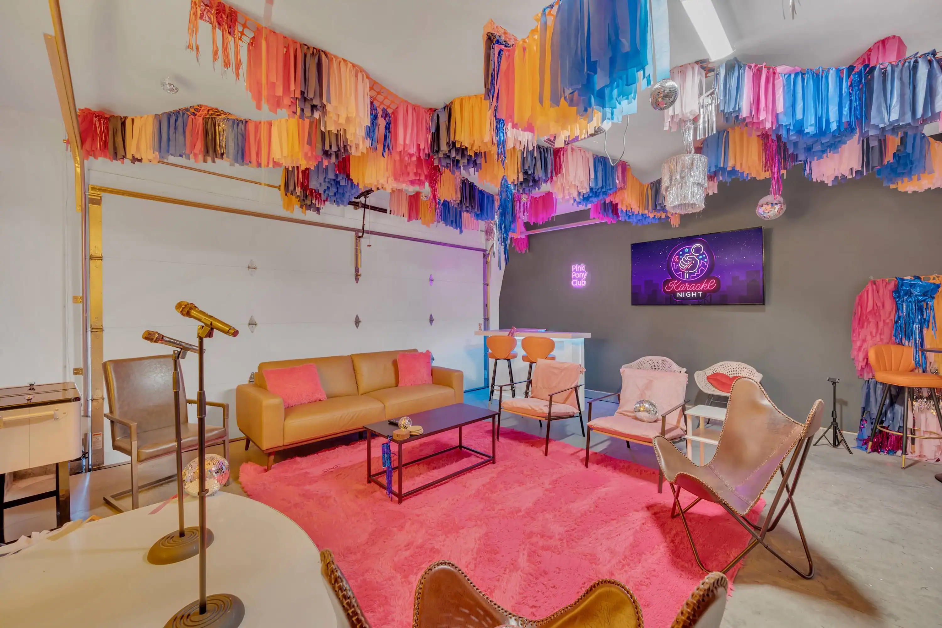 Nashville Rentals With Charm and Space for Under $200 a Night 6 prperty-images-5