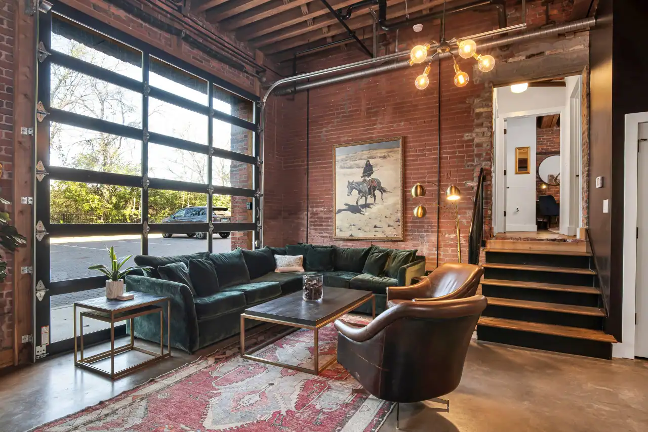 Nashville Rentals With Charm and Space for Under $200 a Night 7 prperty-images-0