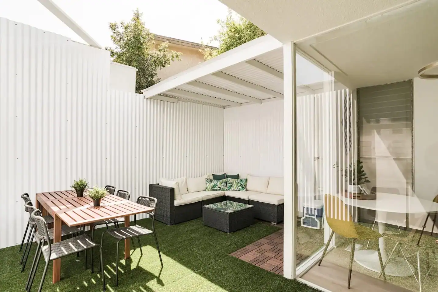 San Diego Vacation Homes We Think Are Seriously Underpriced 7 prperty-images-2