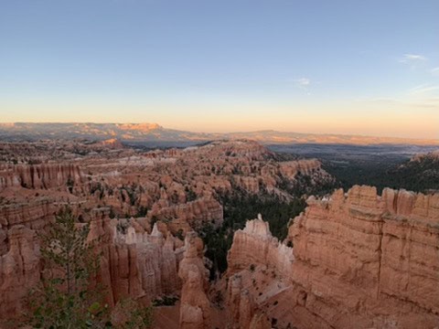 Bryce Canyon hoodoos glowing at dusk